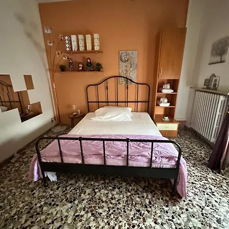 Lägenhet La Casa Di Jennifer *